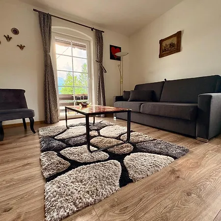 Haus Geiger Апартаменты Зеефельд в Тироле