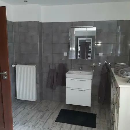Haus Geiger Апартаменты Зеефельд в Тироле